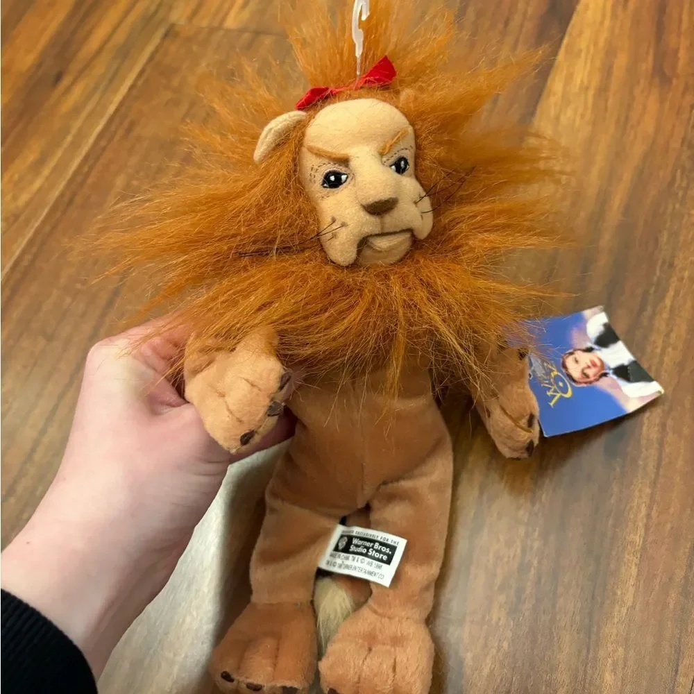 Wizard of Oz Cowardly Lion vintage 1998 Warner Bros. 60th Anniversary Plush NWT